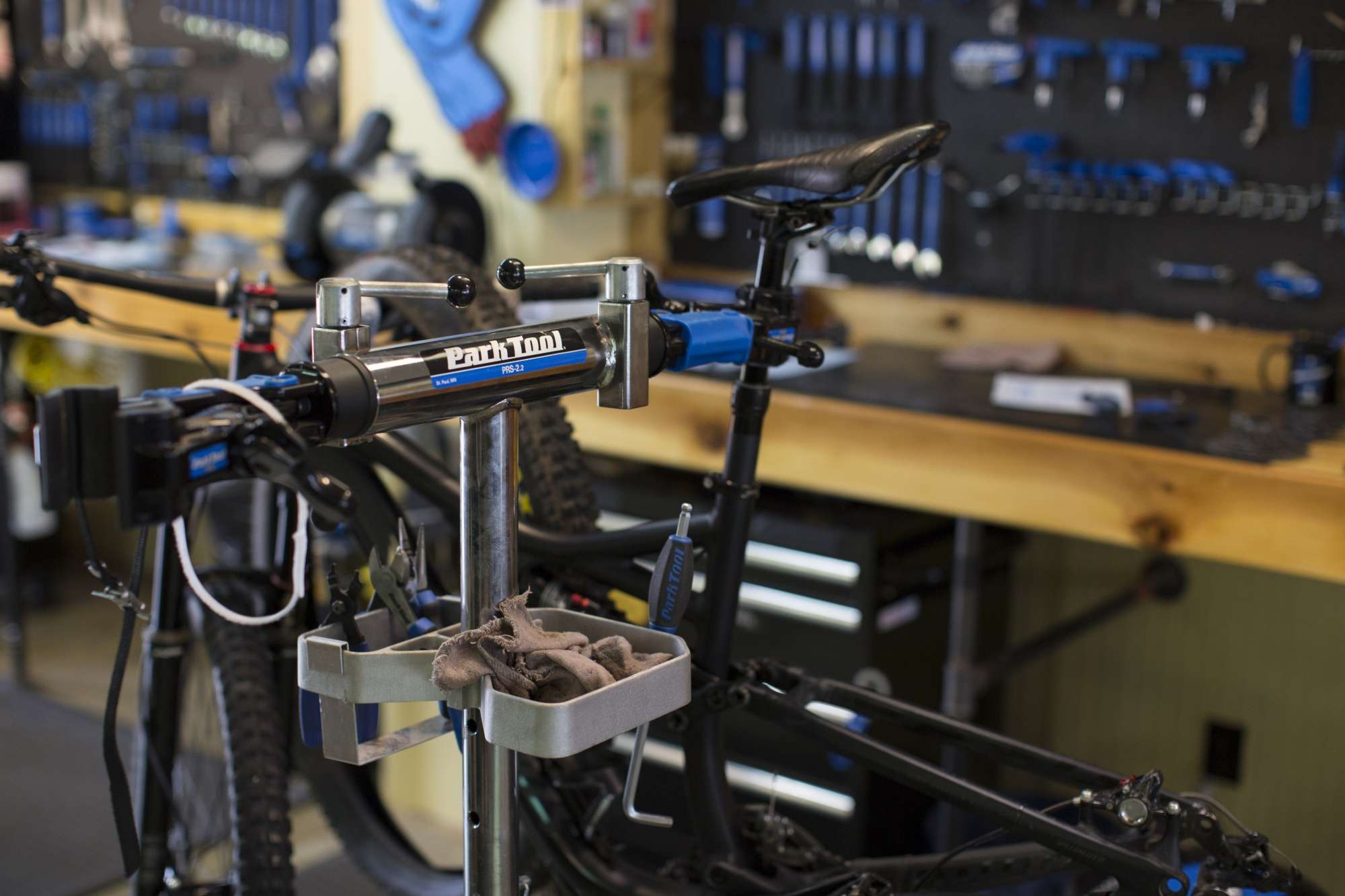 Professionelle Fahrradwerkstatt von Sorzio Bikes